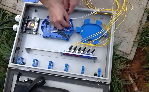 夜间断网别慌：光纤抢修定位+熔接实战笔记